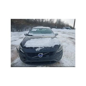 Volvo S60  Sedan/Limuzyna 2014,  3.0 benzyna, automat - Na sprzedaż za 28 000 zł - Tarnów - zdjęcie 3