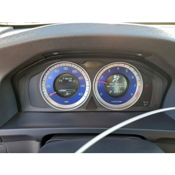 Volvo S60  Sedan/Limuzyna 2013,  3.0 benzyna, automat - Na sprzedaż za 28 000 zł - Tarnów - zdjęcie 9