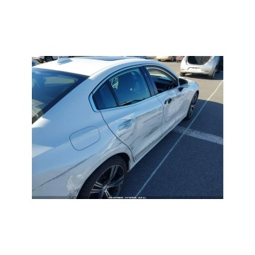 Volvo S60  Sedan/Limuzyna 2019,  2.0 benzyna, automat - Na sprzedaż za 35 000 zł - Tarnów - zdjęcie 8