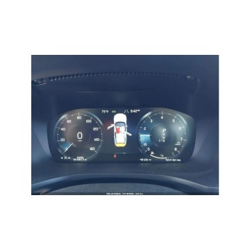 Volvo S60  Sedan/Limuzyna 2019,  2.0 benzyna, automat - Na sprzedaż za 35 000 zł - Tarnów - zdjęcie 11