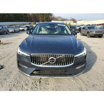 Volvo   SUV 2022,  2.0 hybryda, automat - Na sprzedaż za 69 000 zł - Tarnów - zdjęcie 3
