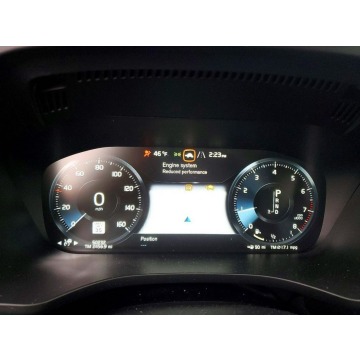 Volvo   SUV 2020,  2.0 benzyna, automat - Na sprzedaż za 37 000 zł - Tarnów - zdjęcie 9