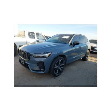 Volvo XC 60 - / B5 R-DESIGN / Virtual cockpit / niski przebieg /