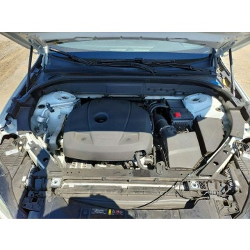 Volvo   SUV 2021,  2.0 benzyna, automat - Na sprzedaż za 45 000 zł - Tarnów - zdjęcie 12