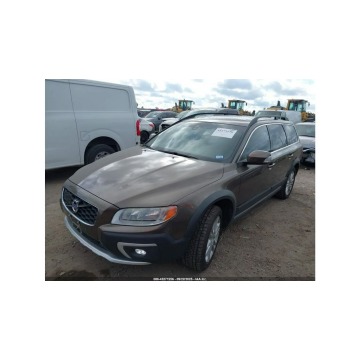 Volvo  2016,  2.0 benzyna, automat - Na sprzedaż za 35 000 zł - Tarnów - zdjęcie 3