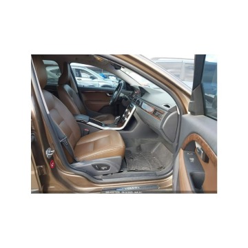 Volvo  2016,  2.0 benzyna, automat - Na sprzedaż za 35 000 zł - Tarnów - zdjęcie 10