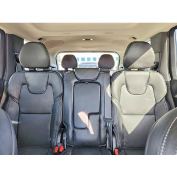 Volvo   SUV 2021,  2.0 benzyna, automat - Na sprzedaż za 59 000 zł - Tarnów - zdjęcie 10