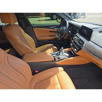 BMW Seria 5  Sedan/Limuzyna 2018,  2.0 benzyna, automat - Na sprzedaż za 45 000 zł - Tarnów - zdjęcie 9
