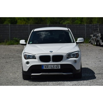 BMW X1  SUV 2009,  2.0 diesel, automat - Na sprzedaż za 28 900 zł - Majdan Sieniawski - zdjęcie 2
