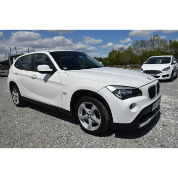 BMW X1  SUV 2009,  2.0 diesel, automat - Na sprzedaż za 28 900 zł - Majdan Sieniawski - zdjęcie 4