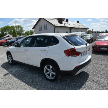 BMW X1  SUV 2009,  2.0 diesel, automat - Na sprzedaż za 28 900 zł - Majdan Sieniawski - zdjęcie 10