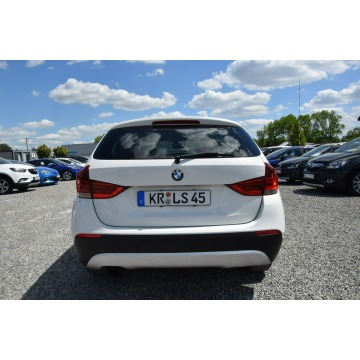 BMW X1  SUV 2009,  2.0 diesel, automat - Na sprzedaż za 28 900 zł - Majdan Sieniawski - zdjęcie 11