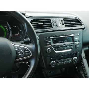 Renault Kadjar  SUV 2017,  1.2 benzyna - Na sprzedaż za 45 900 zł - Goczałkowice-Zdrój - zdjęcie 5