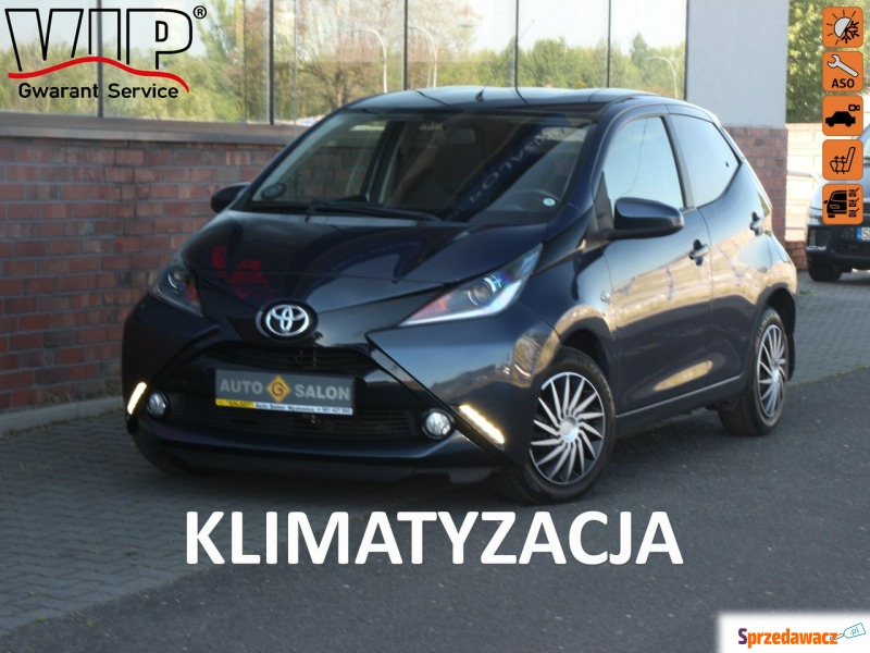 Toyota Aygo  Hatchback 2018,  1.0 benzyna - Na sprzedaż za 28 990 zł - Mysłowice
