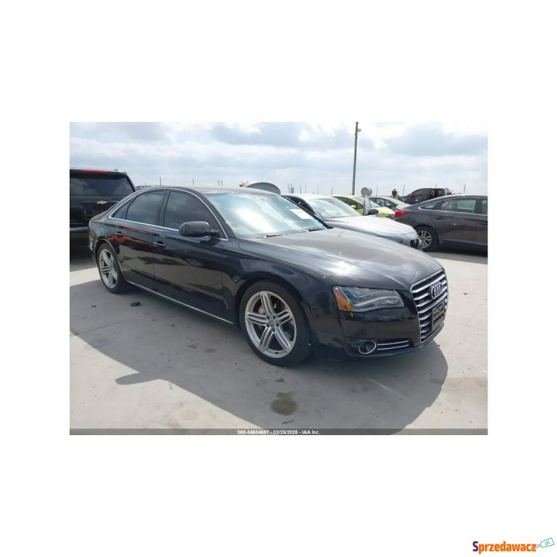 Audi A8  Sedan/Limuzyna 2013,  3.0 benzyna, automat - Na sprzedaż za 32 000 zł - Tarnów
