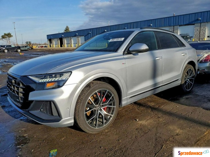 Audi Q8  SUV 2021,  3.0 benzyna, automat - Na sprzedaż za 89 000 zł - Tarnów