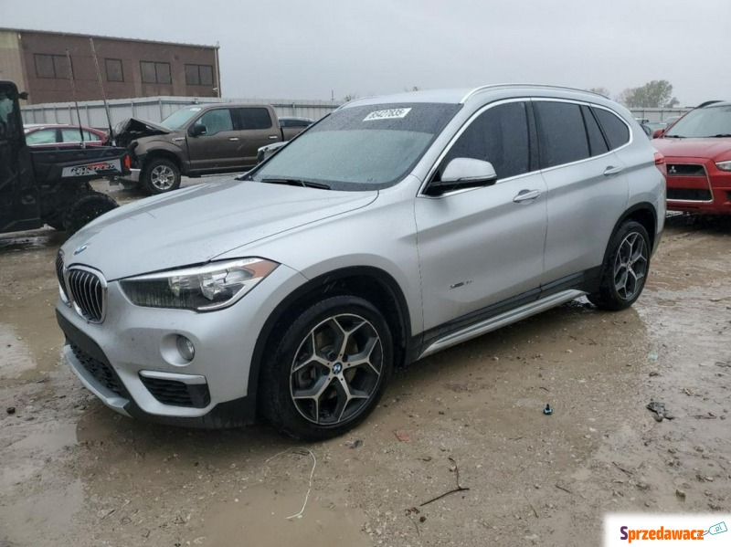 BMW X1  SUV 2017,  2.0 benzyna, automat - Na sprzedaż za 36 000 zł - Tarnów