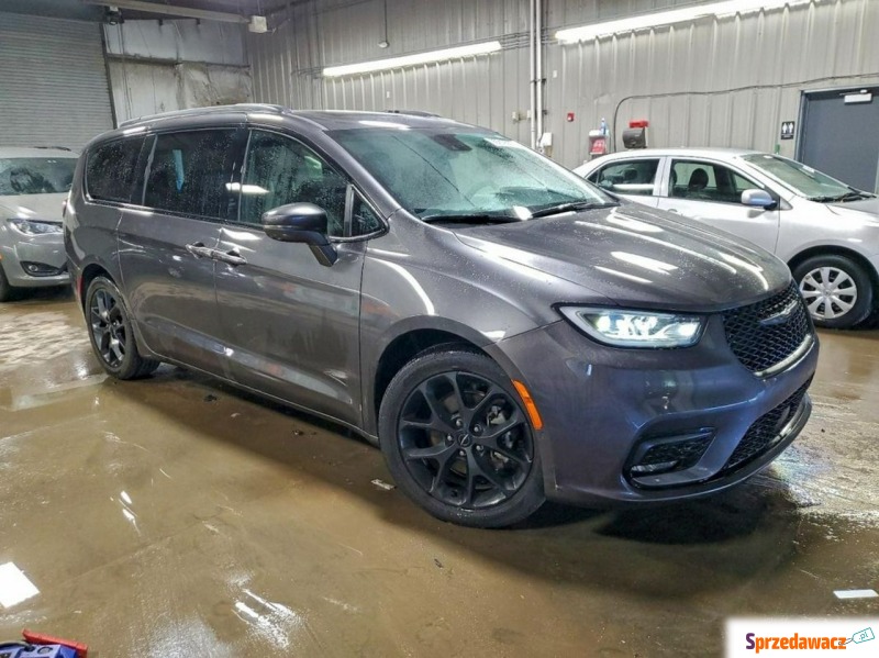 Chrysler Pacifica  Minivan/Van 2022,  3.6 benzyna, automat - Na sprzedaż za 41 000 zł - Tarnów