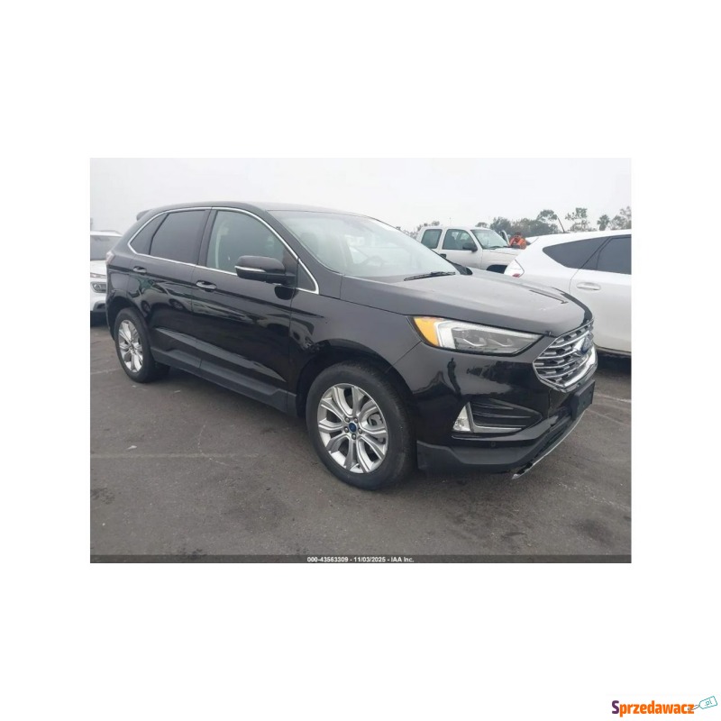 Ford Edge  SUV 2022,  2.0 benzyna, automat - Na sprzedaż za 39 000 zł - Tarnów