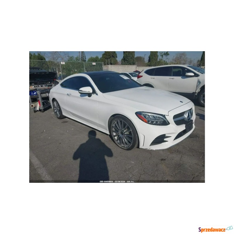 Mercedes - Benz C-klasa  Coupe/Sportowy 2019,  2.0 benzyna, automat - Na sprzedaż za 39 000 zł - Tarnów