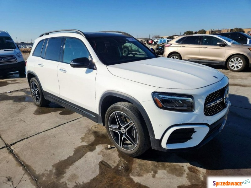 Mercedes - Benz GLB-klasa  SUV 2024,  2.0 benzyna, automat - Na sprzedaż za 53 000 zł - Tarnów