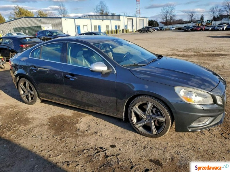 Volvo S60  Sedan/Limuzyna 2013,  3.0 benzyna, automat - Na sprzedaż za 28 000 zł - Tarnów