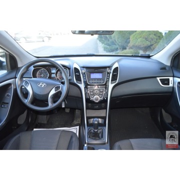 Hyundai i30 2014 benzyna - Na sprzedaż za 23 862 zł - Gdańsk - zdjęcie 3