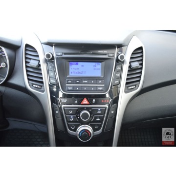 Hyundai i30 2015 benzyna - Na sprzedaż za 25 707 zł - Gdańsk - zdjęcie 4