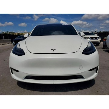 Tesla   SUV 2023 elektryczny, automat - Na sprzedaż za 59 000 zł - Wrocław - zdjęcie 2