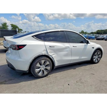 Tesla   SUV 2023 elektryczny, automat - Na sprzedaż za 59 000 zł - Wrocław - zdjęcie 4