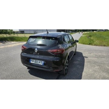 Renault Clio  Hatchback 2021,  1.0 benzyna - Na sprzedaż za 33 999 zł - Pleszew - zdjęcie 3