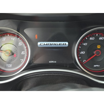Dodge Charger  Sedan/Limuzyna 2018,  3.0 benzyna, automat - Na sprzedaż za 35 000 zł - Tarnów - zdjęcie 9