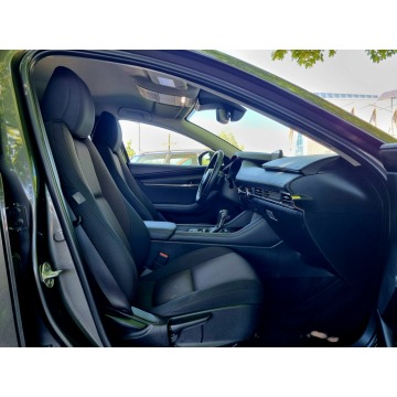 Mazda 3  Sedan/Limuzyna 2021,  2.0 benzyna, automat - Na sprzedaż za 68 900 zł - Szczecin - zdjęcie 11