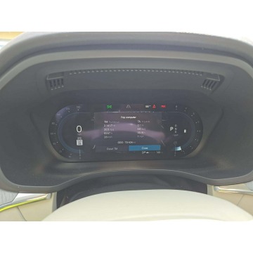Volvo   SUV 2023,  2.0 benzyna, automat - Na sprzedaż za 69 000 zł - Tarnów - zdjęcie 6