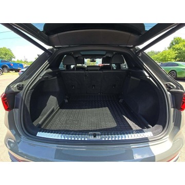 Audi Q3  SUV 2020,  2.0 benzyna, automat - Na sprzedaż za 39 000 zł - Tarnów - zdjęcie 12