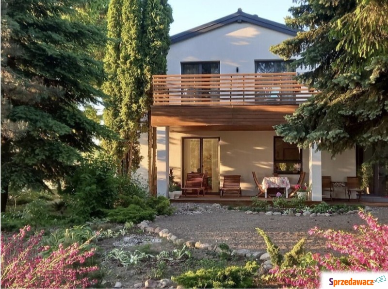 Siedlisko 3500m2, dom +magazyn...
