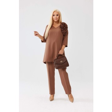 Komplet Violetta w brązowym kolorze - elegancja w nowoczesnym wydaniu OVERSIZE PLUS SIZE XXL JESIEŃ