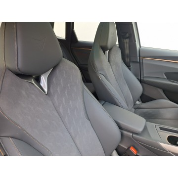 Cupra Terramar  SUV 2024,  2.0 benzyna, automat - Na sprzedaż za 214 000 zł - Olsztyn - zdjęcie 12