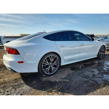 Audi A7  Sedan/Limuzyna 2017,  3.0 benzyna, automat - Na sprzedaż za 45 000 zł - Tarnów - zdjęcie 4