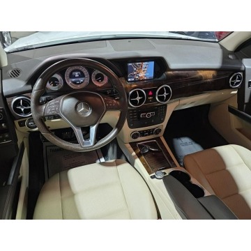 Mercedes - Benz GLK-klasa  SUV 2015,  3.5 benzyna, automat - Na sprzedaż za 27 000 zł - Wrocław - zdjęcie 8