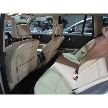 Mercedes - Benz GLK-klasa  SUV 2015,  3.5 benzyna, automat - Na sprzedaż za 27 000 zł - Wrocław - zdjęcie 10
