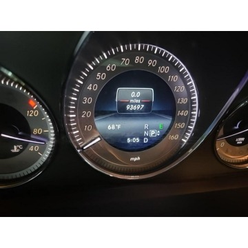 Mercedes - Benz GLK-klasa  SUV 2015,  3.5 benzyna, automat - Na sprzedaż za 27 000 zł - Wrocław - zdjęcie 9
