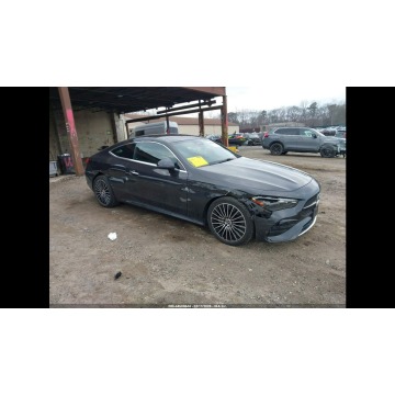 Mercedes - Benz CL-klasa  Coupe/Sportowy 2024,  2.0 benzyna, automat - Na sprzedaż za 109 000 zł - Wrocław - zdjęcie 3