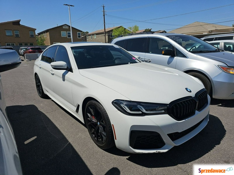 BMW Seria 5  Sedan/Limuzyna 2023,  2.0 benzyna, automat - Na sprzedaż za 85 000 zł - Wrocław