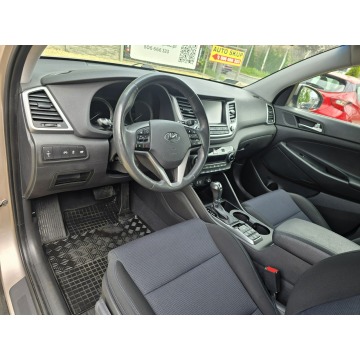Hyundai Tucson  SUV 2017,  1.6 benzyna, automat - Na sprzedaż za 73 000 zł - Sosnowiec - zdjęcie 7