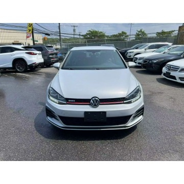Volkswagen Golf  Hatchback 2018,  2.0 benzyna, automat - Na sprzedaż za 34 000 zł - Wrocław - zdjęcie 3