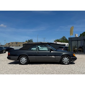 Mercedes - Benz 300  Kabriolet 1992,  3.0 benzyna, automat - Na sprzedaż za 124 900 zł - Michałowice-Wieś - zdjęcie 3