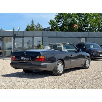 Mercedes - Benz 300  Kabriolet 1992,  3.0 benzyna, automat - Na sprzedaż za 124 900 zł - Michałowice-Wieś - zdjęcie 11
