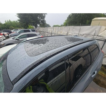Volvo   SUV 2023,  2.0 benzyna, automat - Na sprzedaż za 69 000 zł - Warszawa - zdjęcie 12