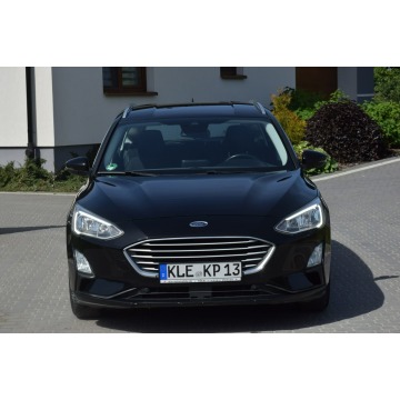 Ford Focus  Kombi 2018,  1.5 diesel - Na sprzedaż za 37 900 zł - Majdan Sieniawski - zdjęcie 2